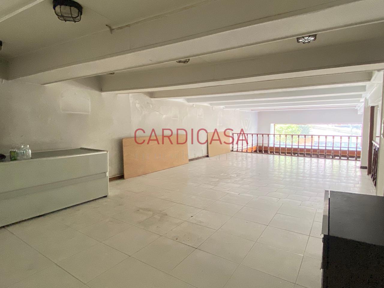 168448713099400023675_168328695879 Local en Carral, centro de Vigo