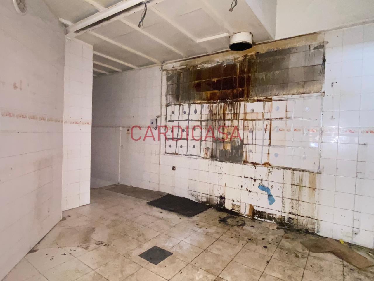 168448713260000023675_168328688986 Local en Carral, centro de Vigo