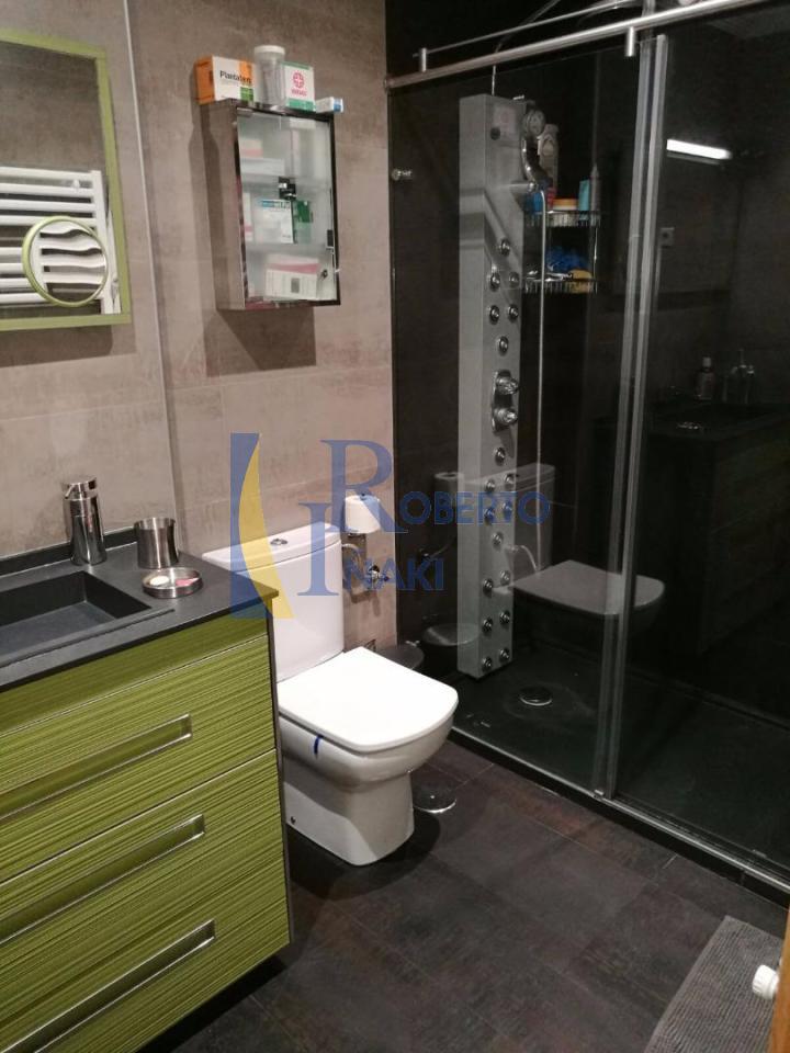 168615378349300139306_166914994975 VENTA PISO SEMINUEVO. ALGUNOS MUEBLES