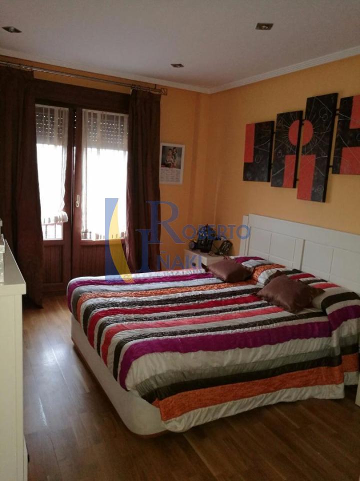 168615378520900139306_166914995238 VENTA PISO SEMINUEVO. ALGUNOS MUEBLES