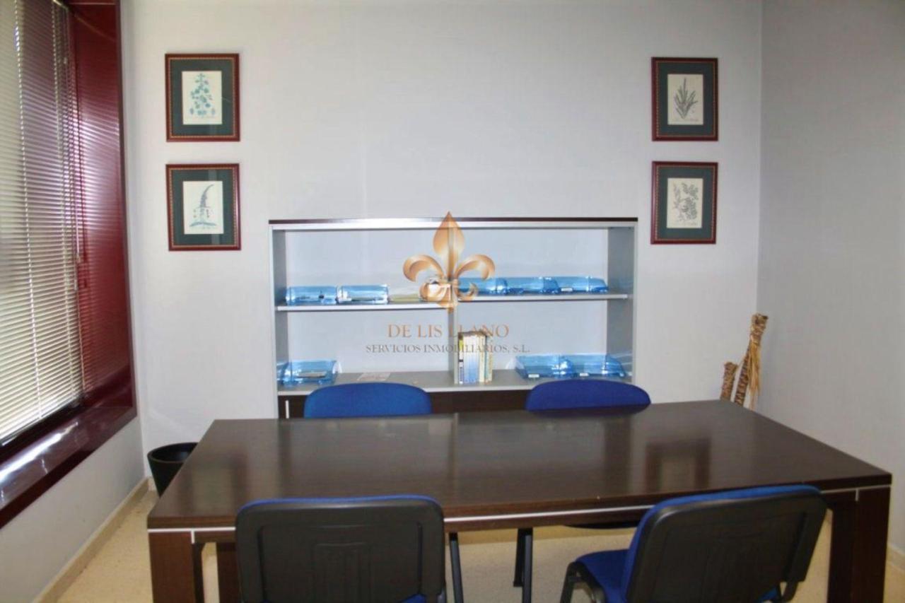 Fantástico local en venta en O Porriño