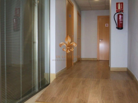 Fantástico local en venta en O Porriño
