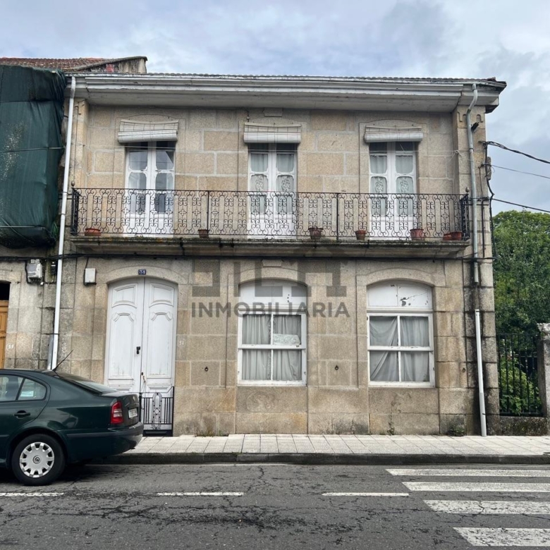 VENTA CASA EN O CARBALLIÑO