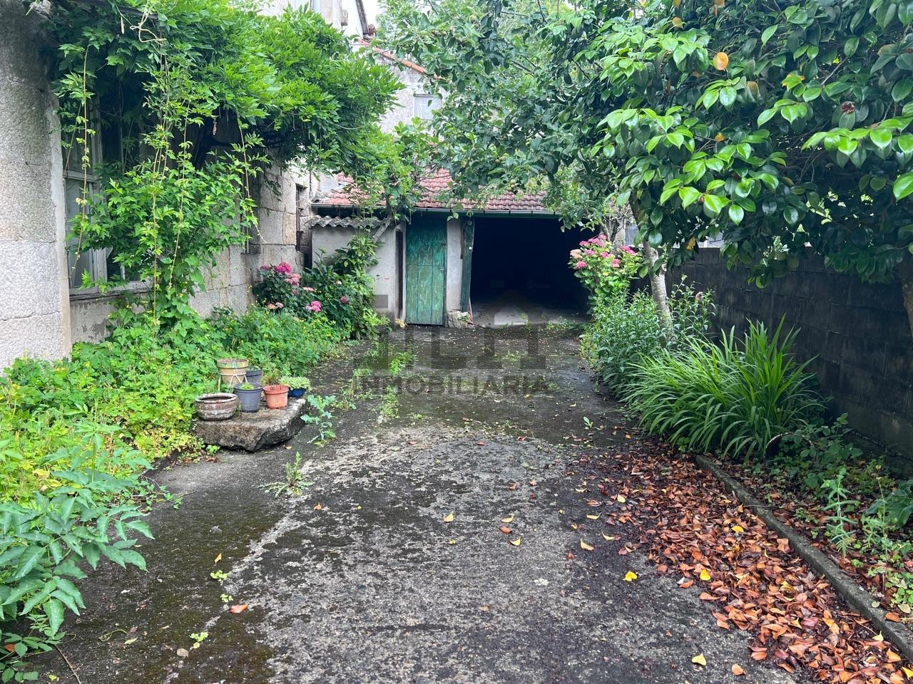 168676249057300033915_168676217979 VENTA CASA EN O CARBALLIÑO
