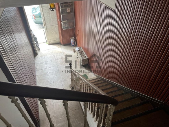 VENTA CASA EN O CARBALLIÑO
