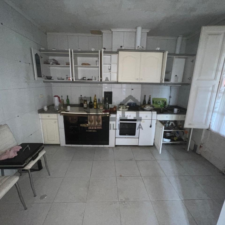 VENTA CASA EN O CARBALLIÑO