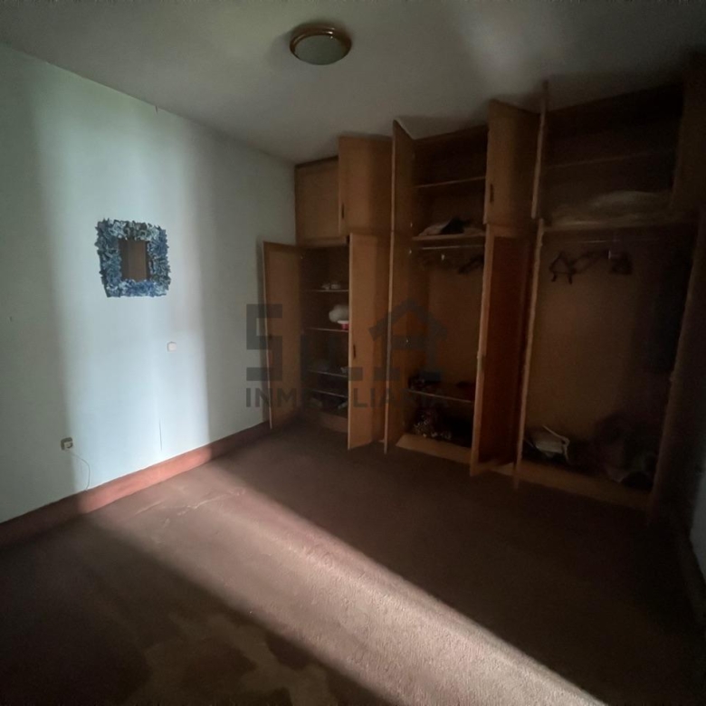 VENTA CASA EN O CARBALLIÑO