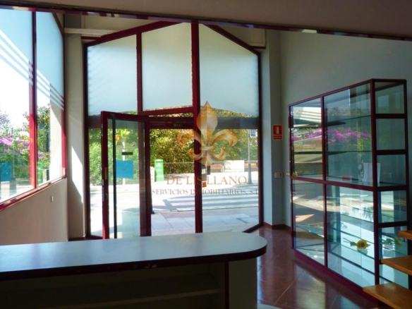 Local en venta en Pi y Margall – Camelias, Vigo