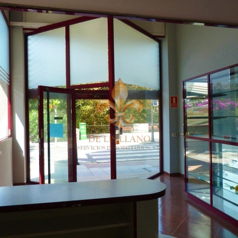 Local en venta en Pi y Margall – Camelias, Vigo