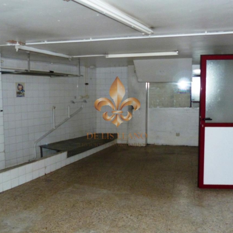 Local en venta en Pi y Margall – Camelias, Vigo
