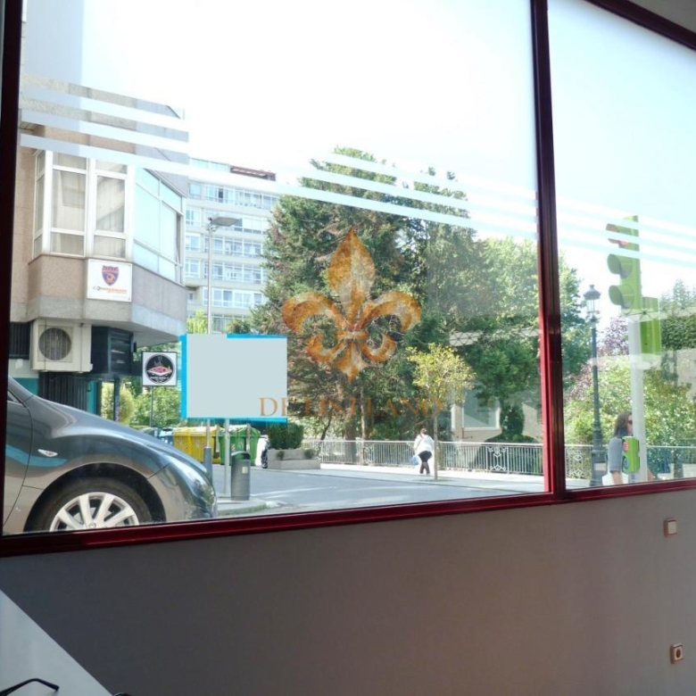 Local en venta en Pi y Margall – Camelias, Vigo