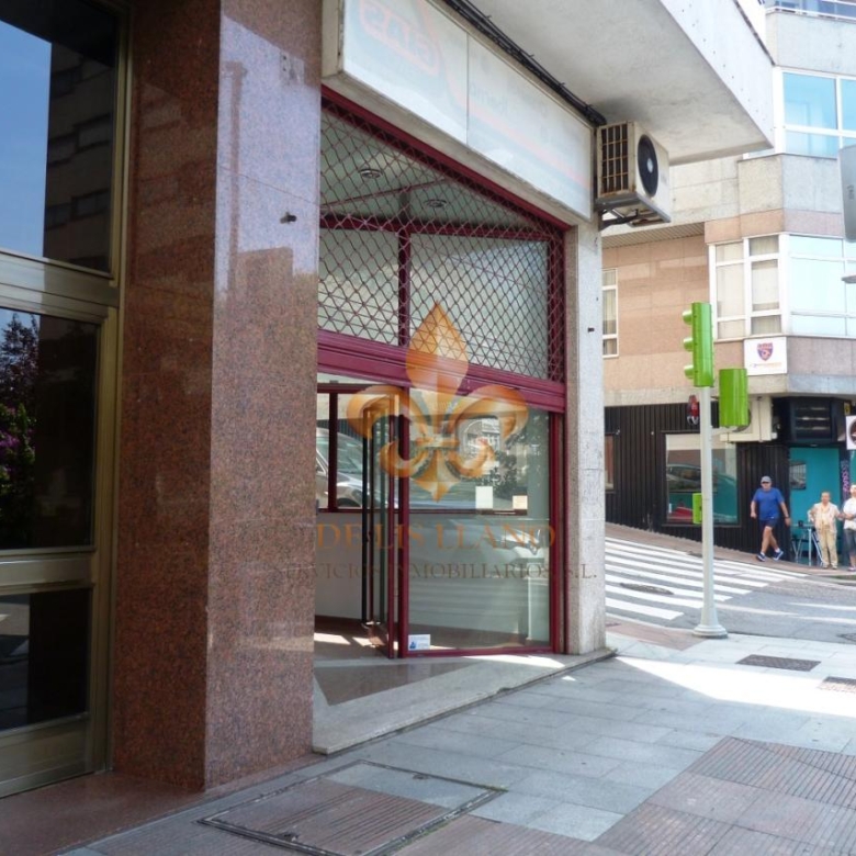 Local en venta en Pi y Margall – Camelias, Vigo