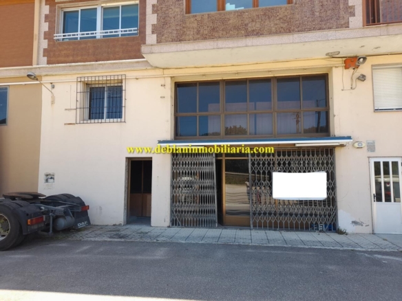 LOCAL COMERCIAL DE 330 M2