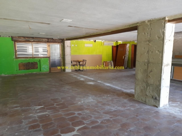 LOCAL COMERCIAL DE 330 M2