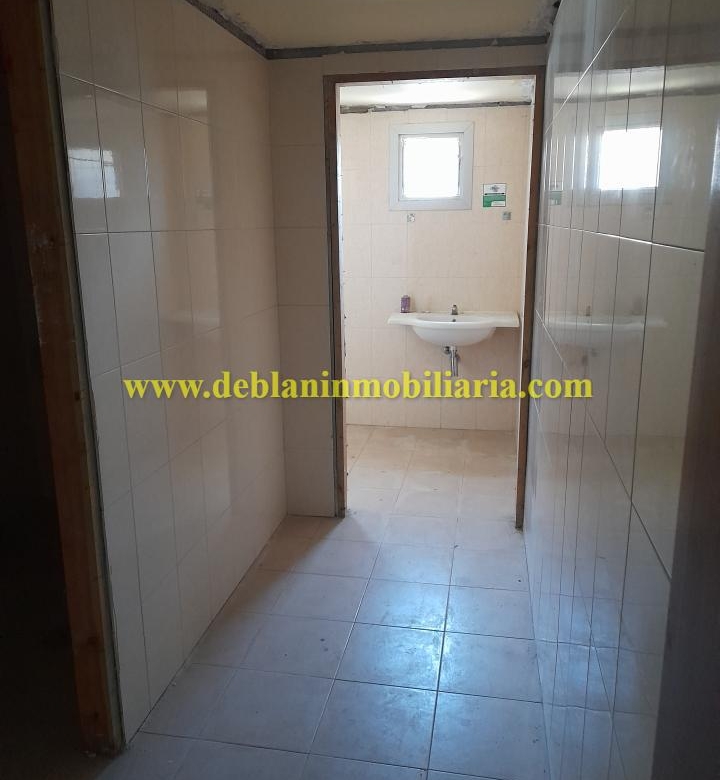 LOCAL COMERCIAL DE 330 M2