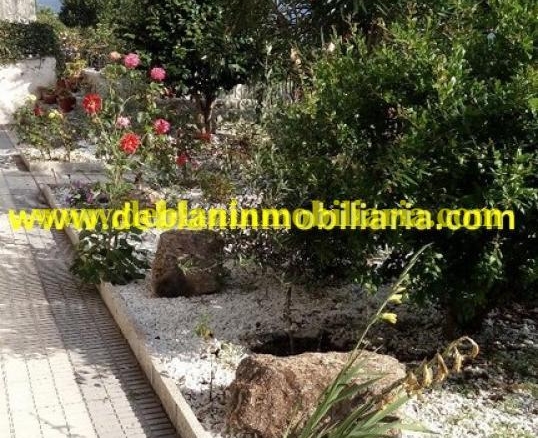 VIVIENDA UNIFAMILIAR 389 M2, CON PISCINA