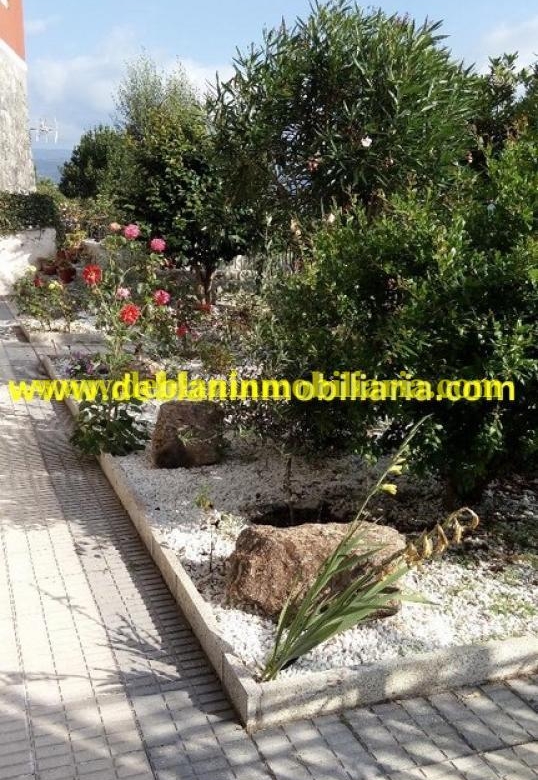 VIVIENDA UNIFAMILIAR 389 M2, CON PISCINA