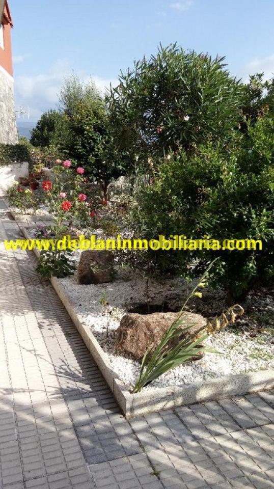 VIVIENDA UNIFAMILIAR 389 M2, CON PISCINA