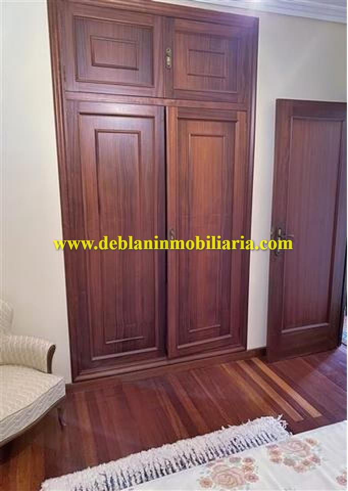 VIVIENDA UNIFAMILIAR 389 M2, CON PISCINA