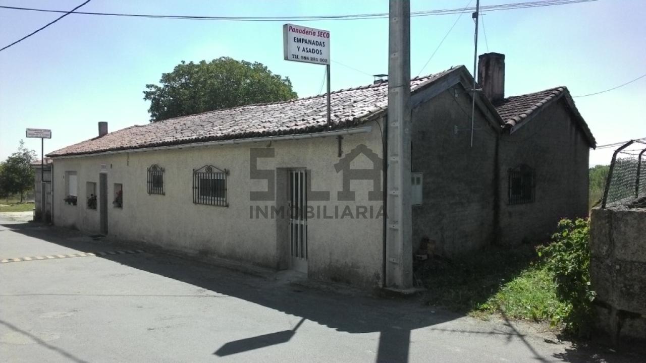 169271640619300024104_169271632495 ALQUILER PANADERÍA EN AMOEIRO