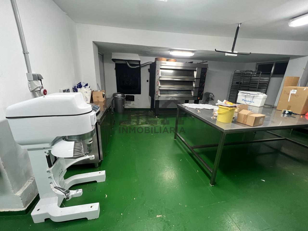 169271641098300024104_169271632595 ALQUILER PANADERÍA EN AMOEIRO