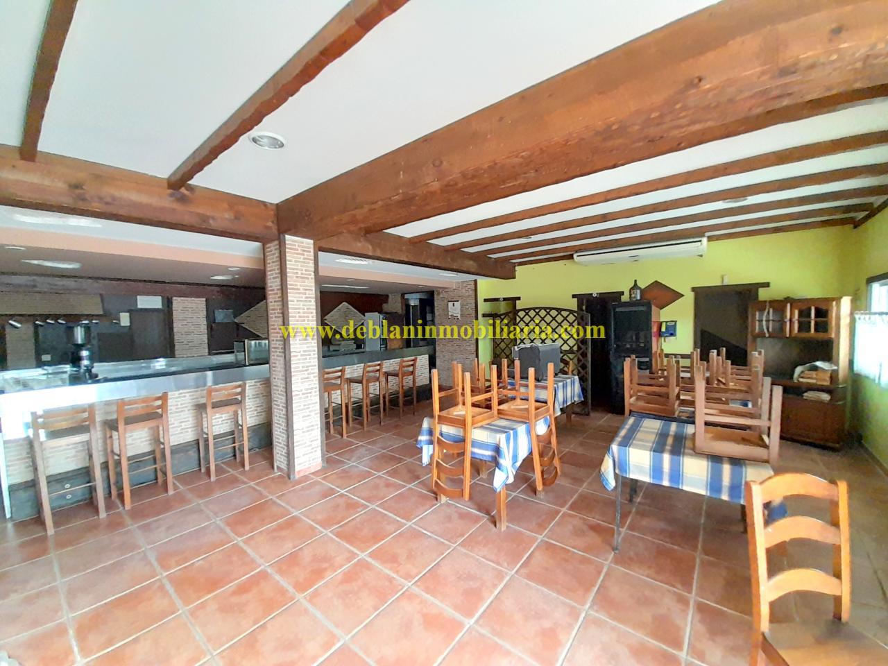 169339469310900024127_169339442444 RESTAURANTE / BAR UBICADO EN ZONA ESTRATÉGICA