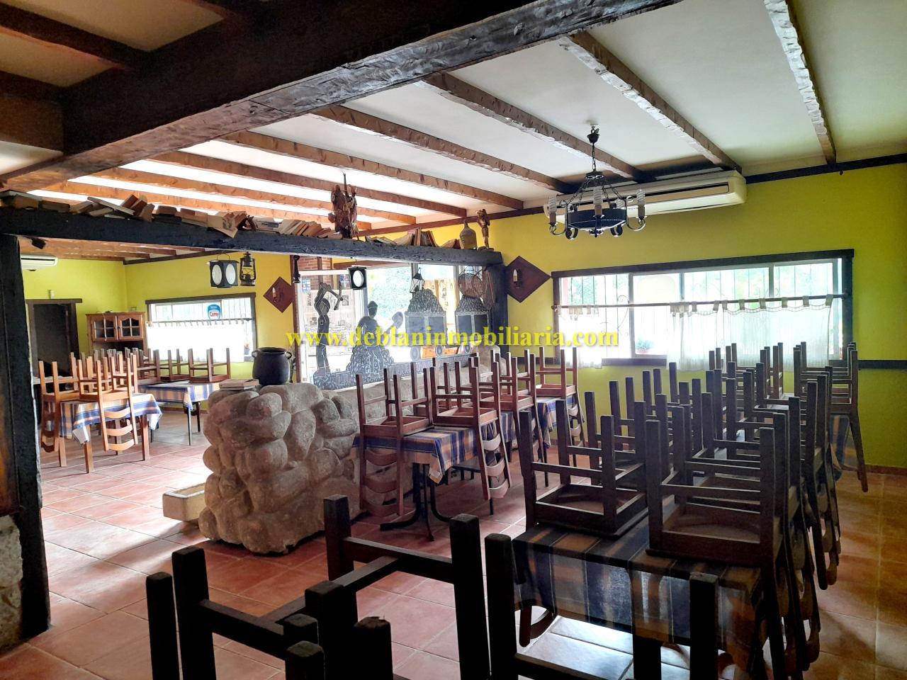 169339469589000024127_169339442969 RESTAURANTE / BAR UBICADO EN ZONA ESTRATÉGICA