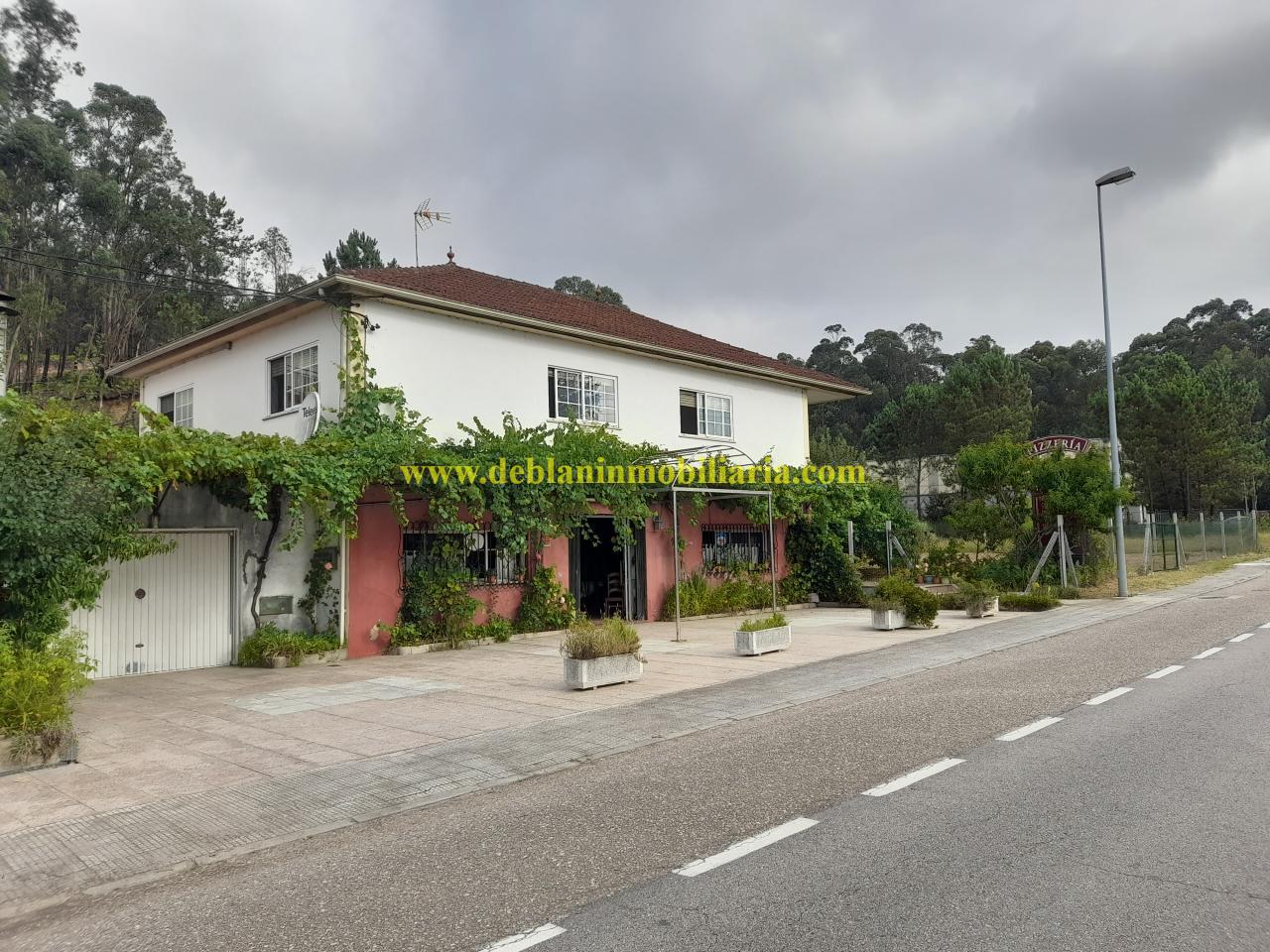 169339469740300024127_169339442072 RESTAURANTE / BAR UBICADO EN ZONA ESTRATÉGICA