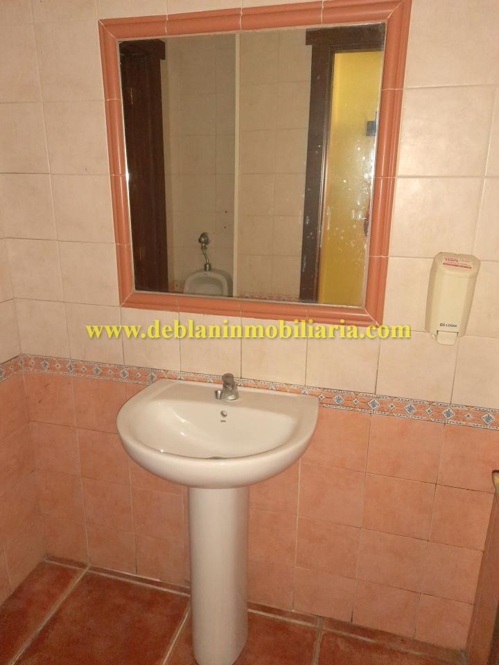 169339470106200024127_169339443659 RESTAURANTE / BAR UBICADO EN ZONA ESTRATÉGICA