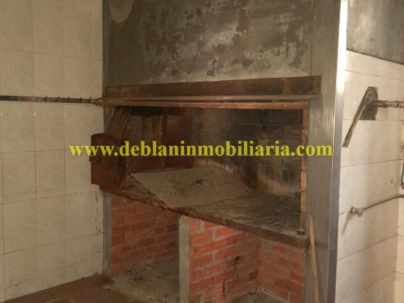 RESTAURANTE / BAR UBICADO EN ZONA ESTRATÉGICA
