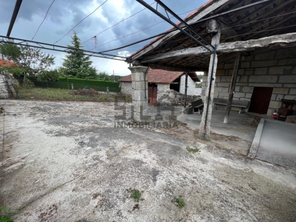 VENTA CASA EN PADERNE DE ALLARIZ