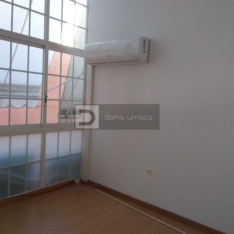 DESPACHO MUY CENTRICO EN OURENSE