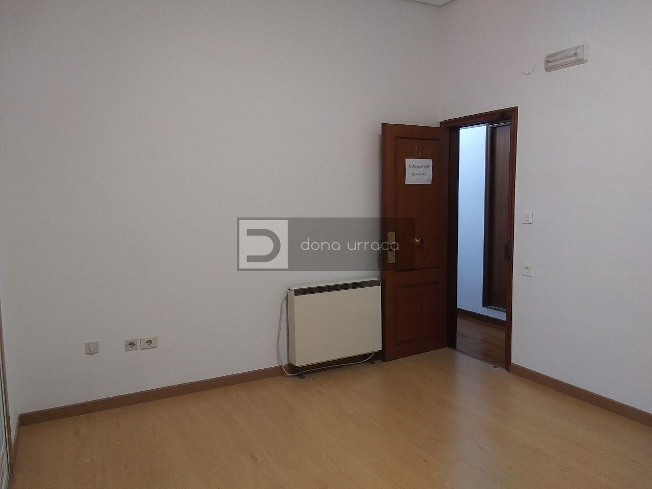 169470815666700024208_169470795291 DESPACHO MUY CENTRICO EN OURENSE