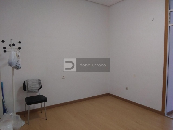 DESPACHO MUY CENTRICO EN OURENSE