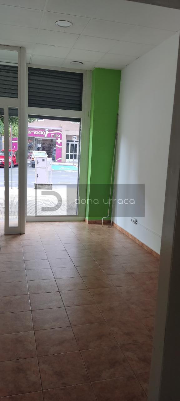 169503713145200024223_169503459048 LOCAL COMERCIAL EN AV. CELANOVA,BARBADAS SOBRE CALLE PRINCIPAL