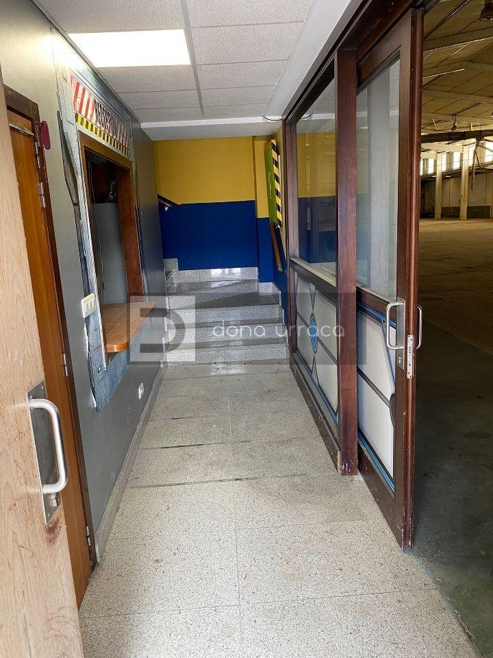 169545809943500024266_169540343244 GRAN NAVE EN EL POLIGONO SAN CIPRIAN DAS VIÑAS