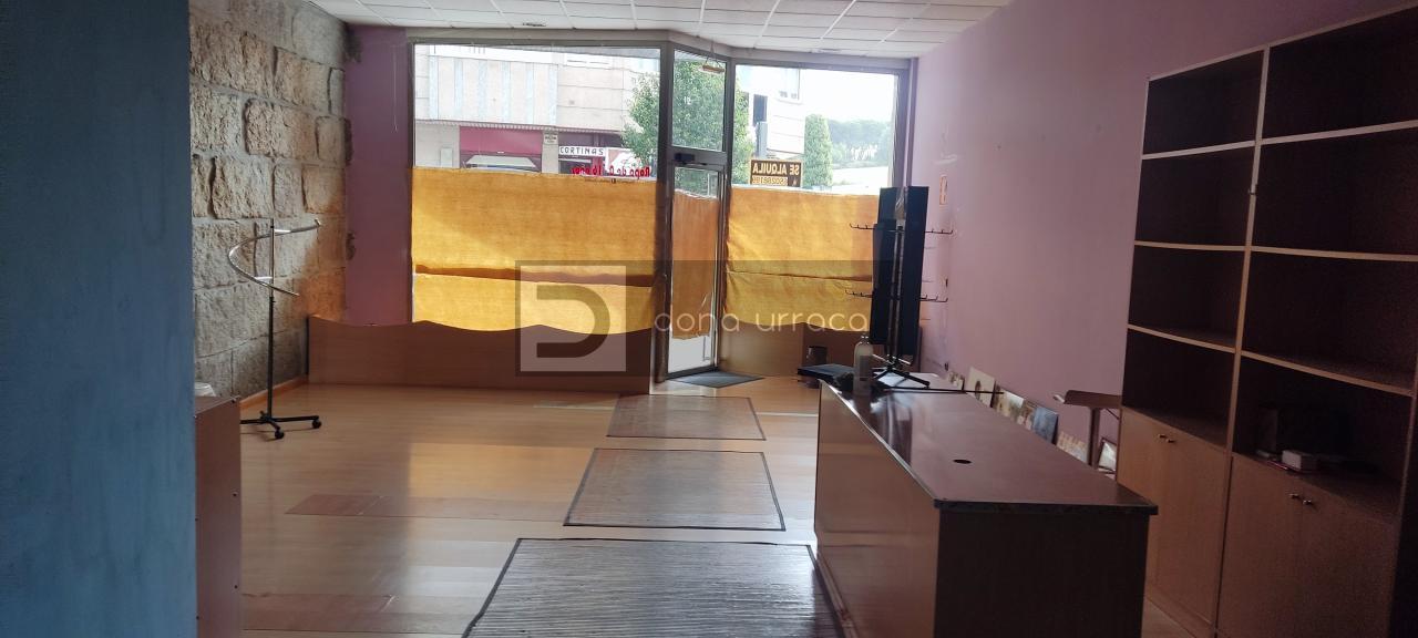 169572265145800024281_169572200947 Local en OURENSE