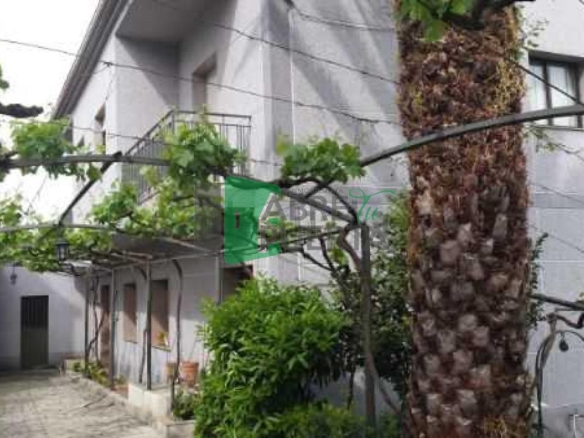 CASA/ CHALET INDEPENDIENTE EN VENTA