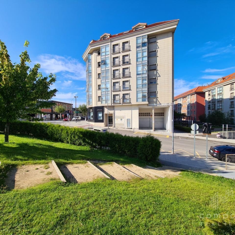 Tu negocio en zona muy  comercial
