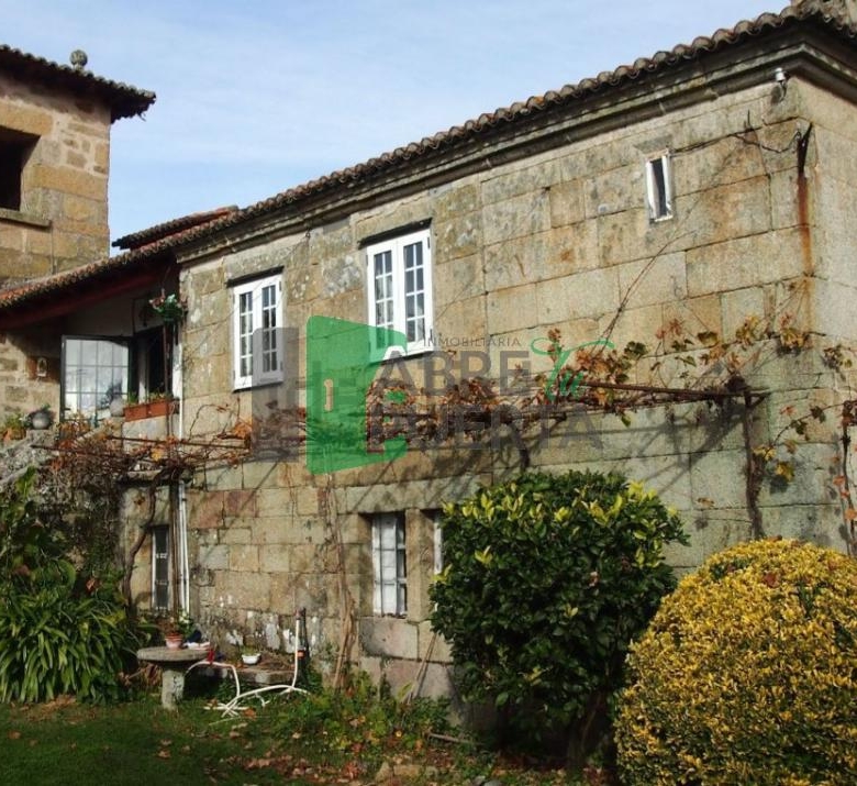 PAZO EN VENTA EN PEREIRO DE AGUIAR
