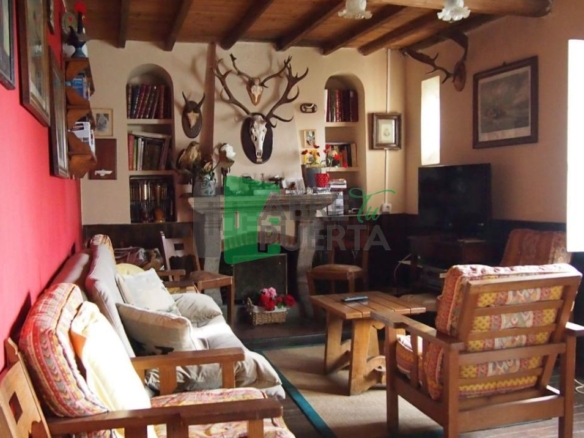 PAZO EN VENTA EN PEREIRO DE AGUIAR