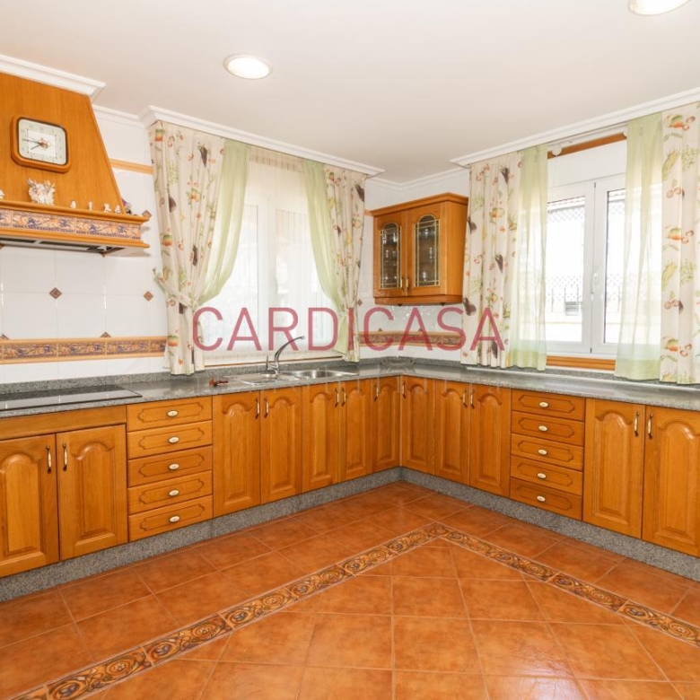 Chalet de piedra a un paso del centro de Vigo
