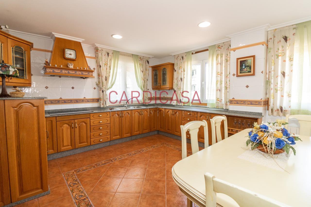 169961722841700035404_169419135439 Chalet de piedra a un paso del centro de Vigo