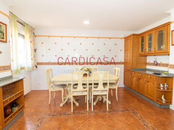 Chalet de piedra a un paso del centro de Vigo