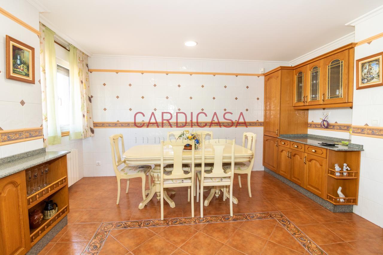169961722968400035404_169419136468 Chalet de piedra a un paso del centro de Vigo