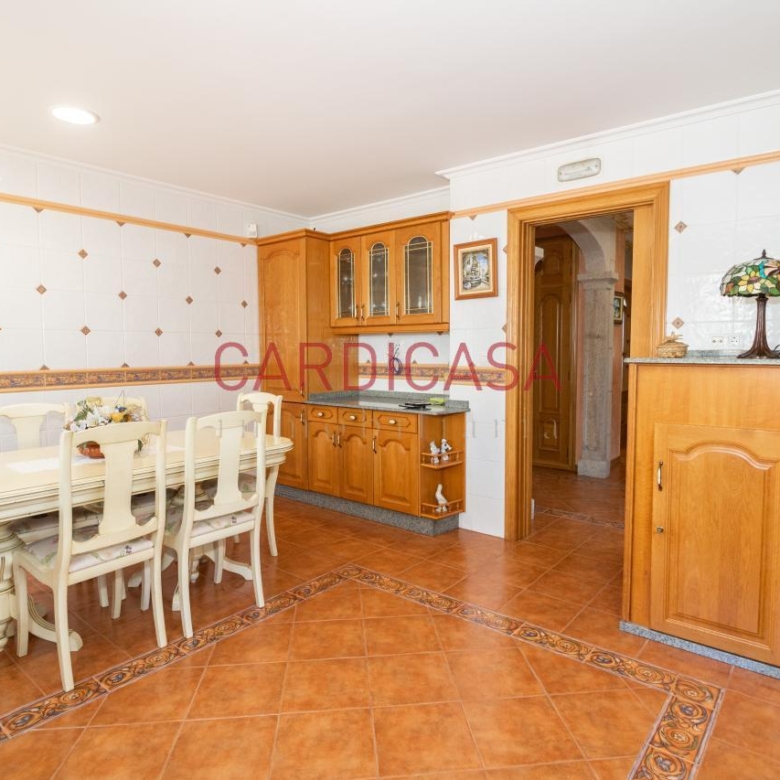 Chalet de piedra a un paso del centro de Vigo