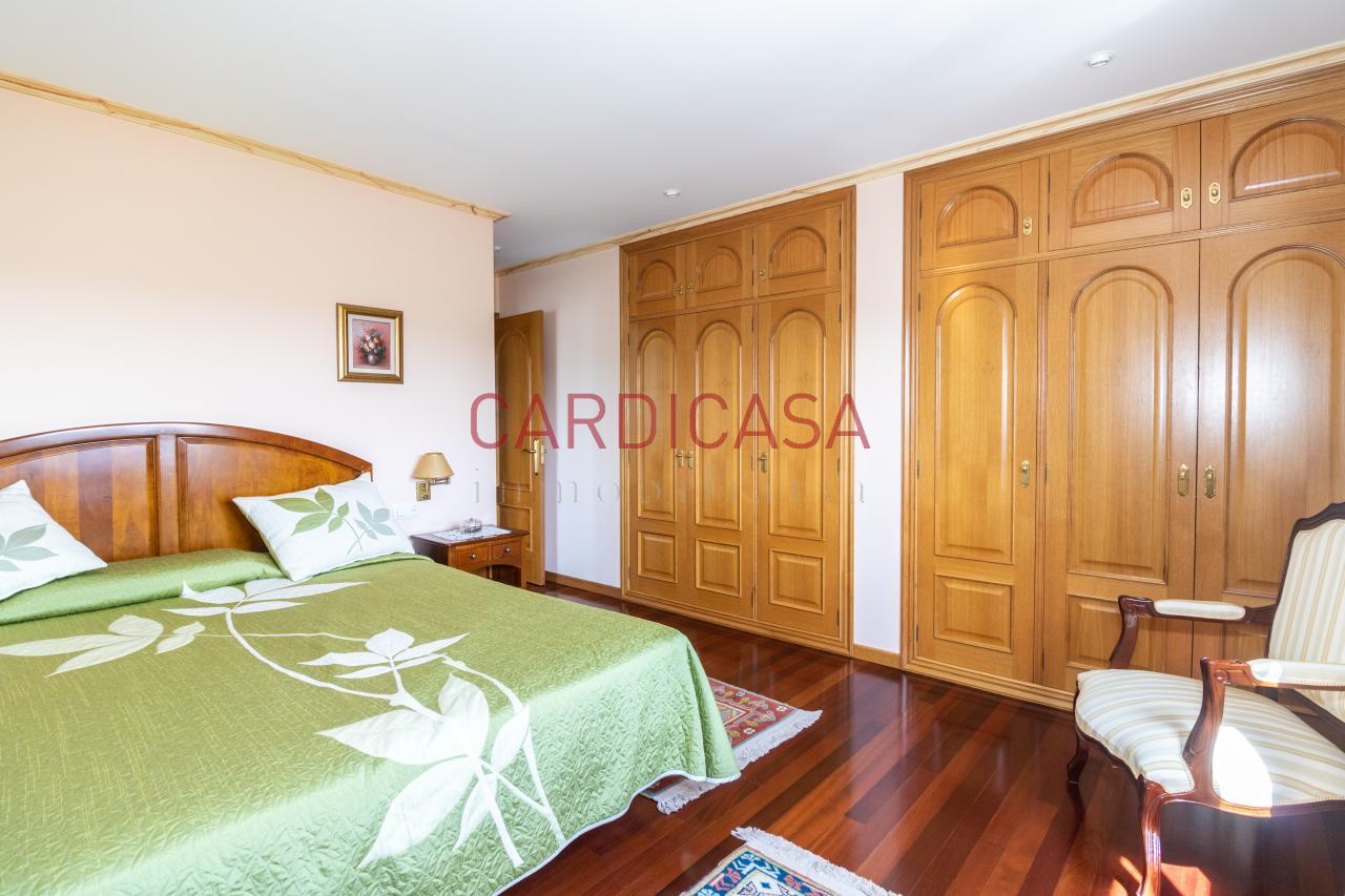 169961723129400035404_169419140487 Chalet de piedra a un paso del centro de Vigo