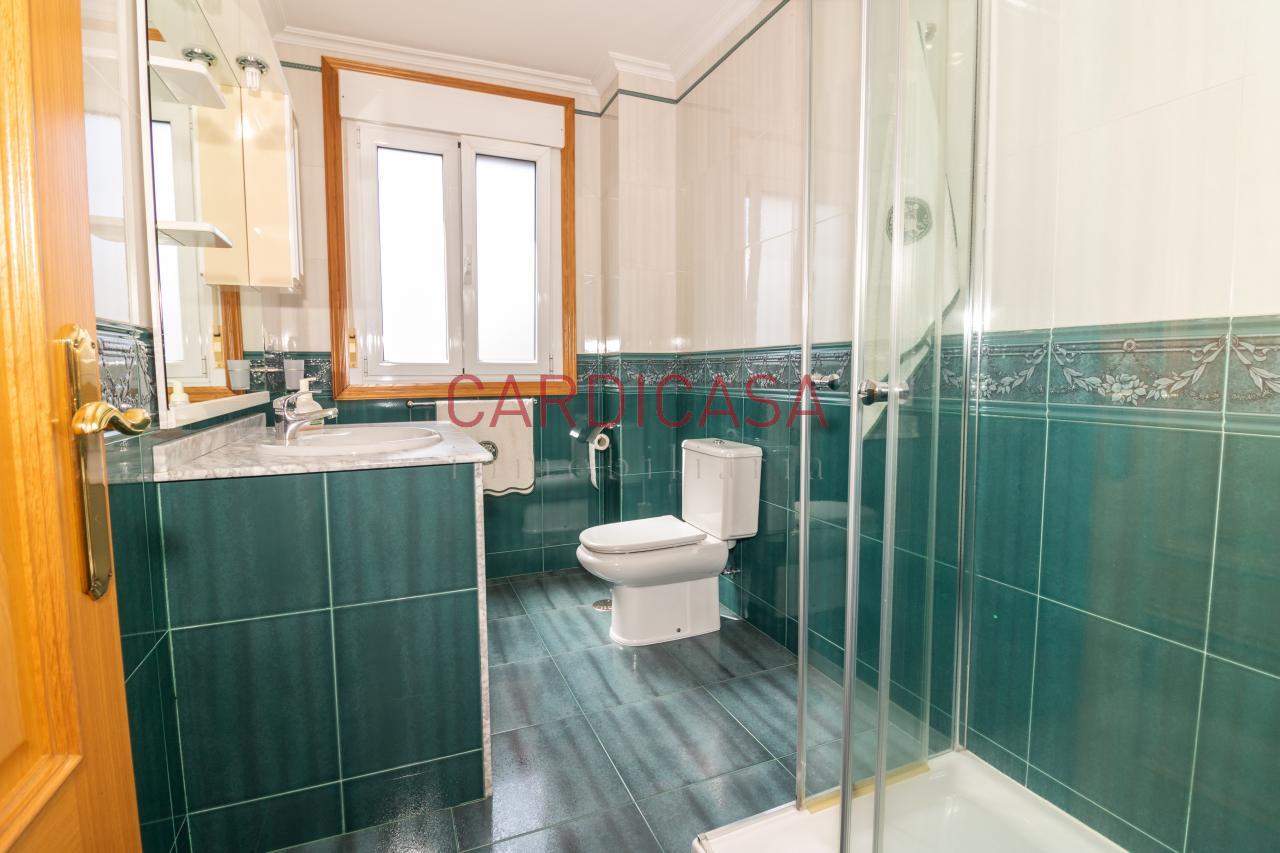 169961723251300035404_169419141158 Chalet de piedra a un paso del centro de Vigo