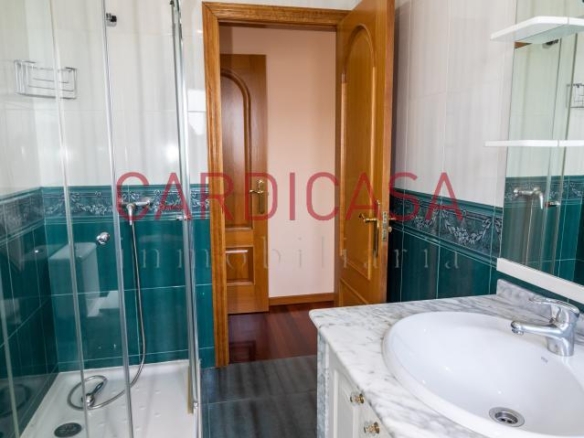 Chalet de piedra a un paso del centro de Vigo