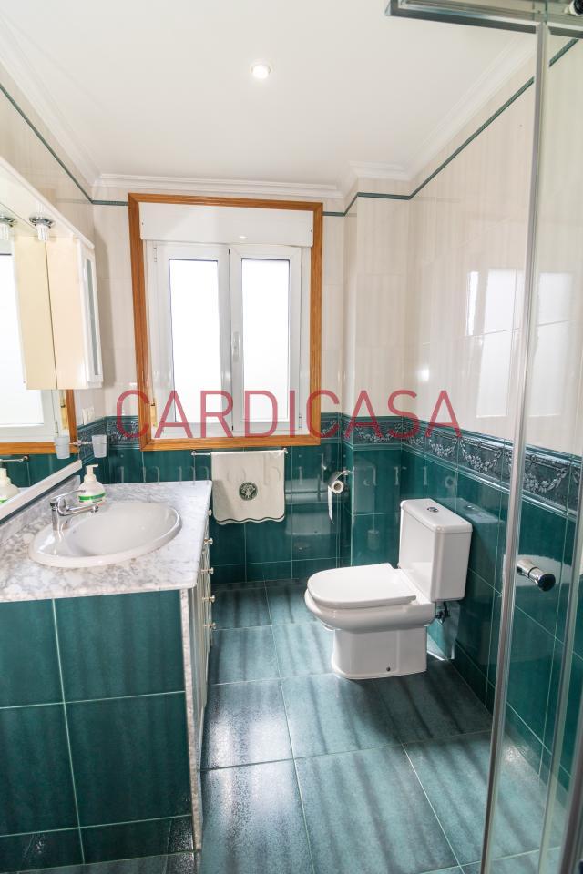 169961723372700035404_169419141487 Chalet de piedra a un paso del centro de Vigo